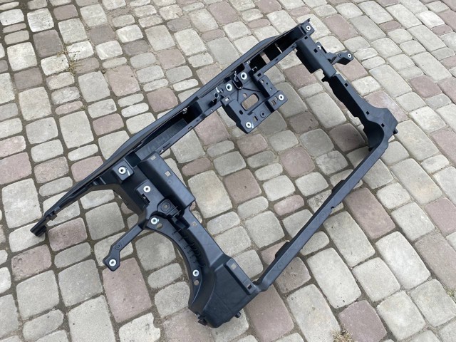 Osłona chłodnicy kompletna (panel mocowania reflektorów) Polcar 95D1041 cena, od 109,17 USD