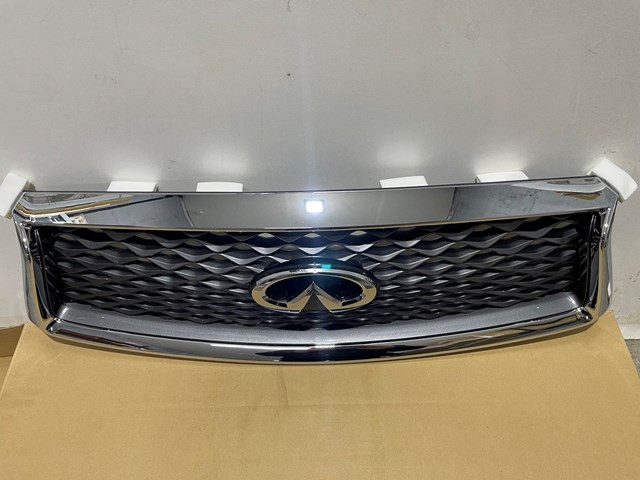 Atrapa chłodnicy Nissan/Infiniti 623106HH0A