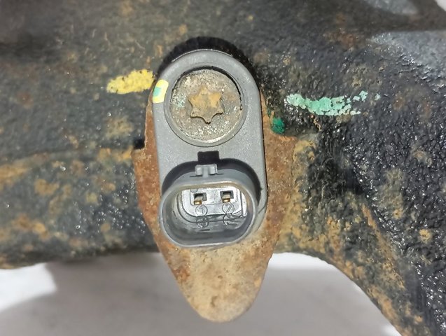 9826878080 Peugeot/Citroen Czop (zwrotnica) przedni lewy