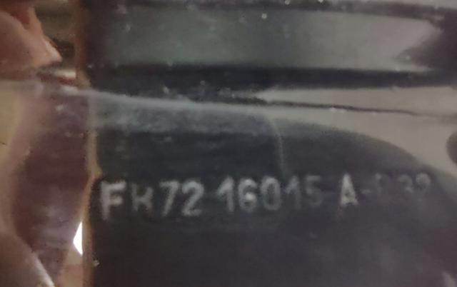 Błotnik przedni prawy Land Rover LR061383
