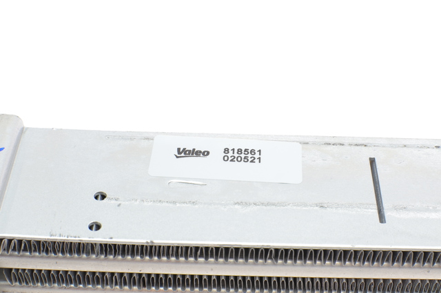 Chłodnica intercoolera VALEO 818561