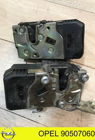 24414110 General Motors Zamek drzwi przednich lewych