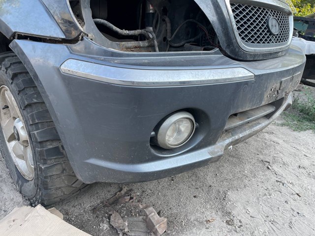 Zderzak przedni do Hyundai Terracan  HP