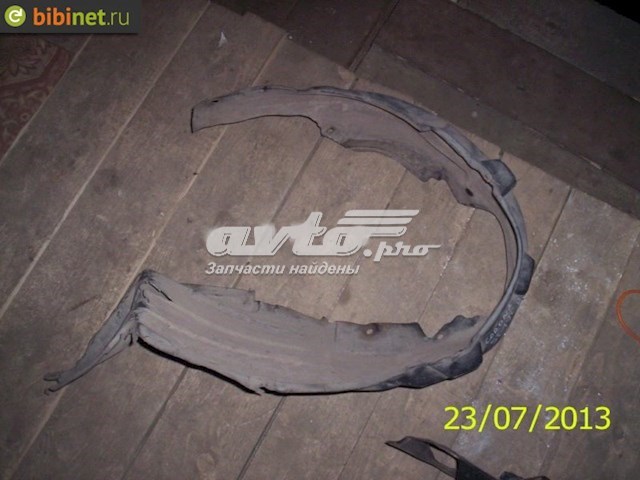 Nadkole błotnika przedniego prawe Toyota Carina E