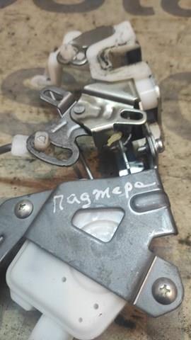 Do koszyka Zamek klapy bagażnika (3/5 drzwi tylnych) Mitsubishi Pajero III 