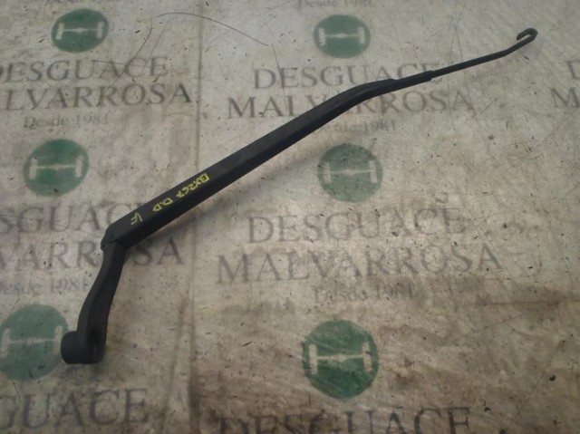  Ramię wycieraczki szyby przedniej KIA Cerato 1