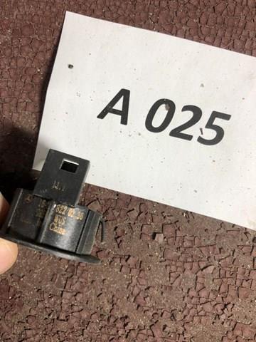  Sygnał dźwiękowy (klakson) Mercedes E 