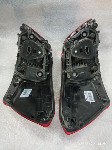 Lampa zespolona tylna lewa 9817301180 Peugeot/Citroen