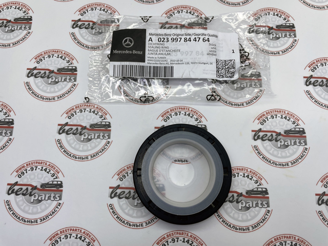 Uszczelniacz wału korbowego przedni A023997844764 Mercedes