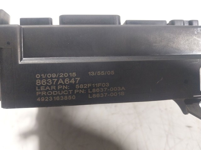  8637A647 Mitsubishi