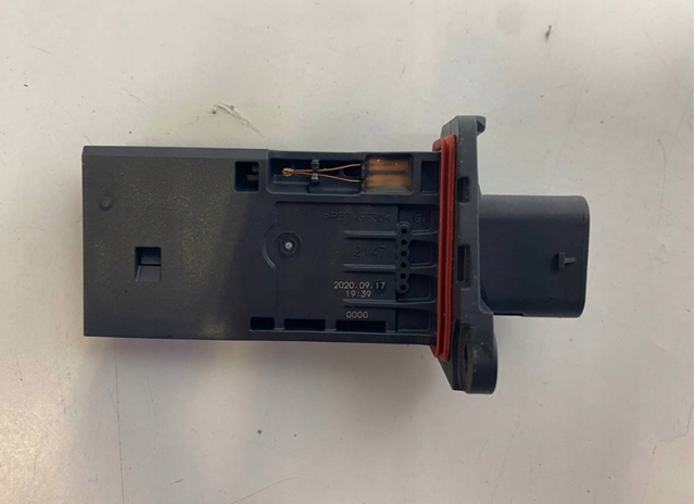 Czujnik przepływu powietrza, przepływomierz powietrza M.A.F. Land Rover LR093998 cena, od 121,30 USD