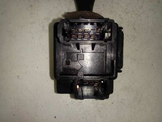 Przełącznik zespolony lewy 5010589561 Renault (RVI)