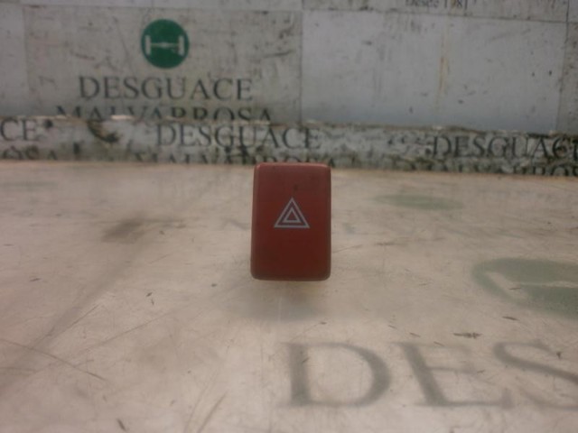 Przycisk włączania światła awaryjnego Honda Accord VII sedana (CL, CM) (2003 - 2008) cena, od 50,99 USD