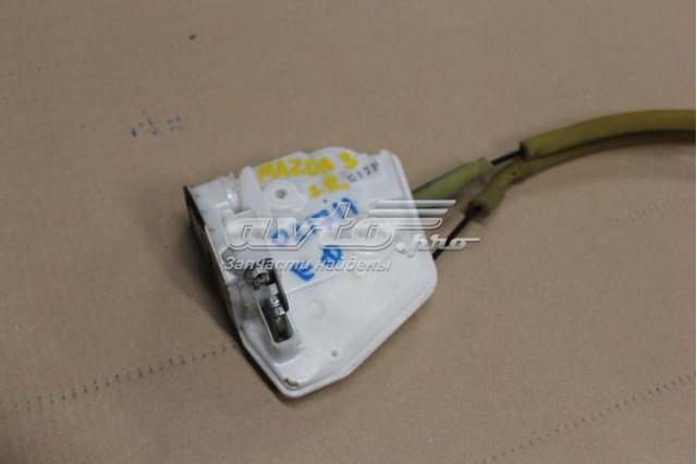  Zamek drzwi tylnych prawych Mazda 3 