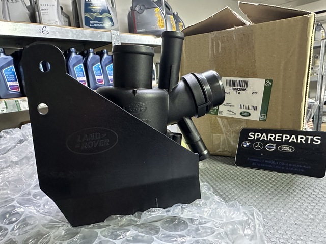 LR062085 Land Rover Obudowa termostatu