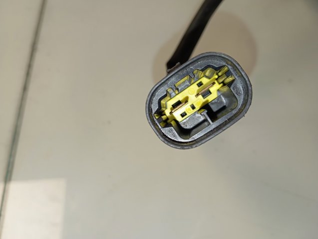 Dyfuzor chłodnicy, w komplecie z silnikiem i wirnikiem Opel 9832930080