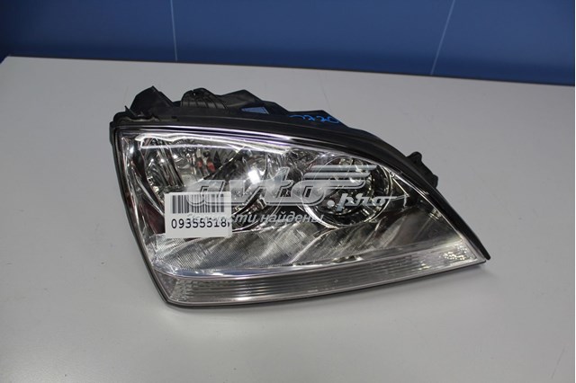 Reflektor prawy Hyundai/Kia 921023E010