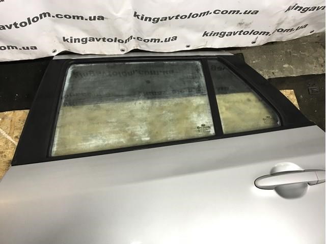  Drzwi tylne lewe Hyundai Santa Fe 2