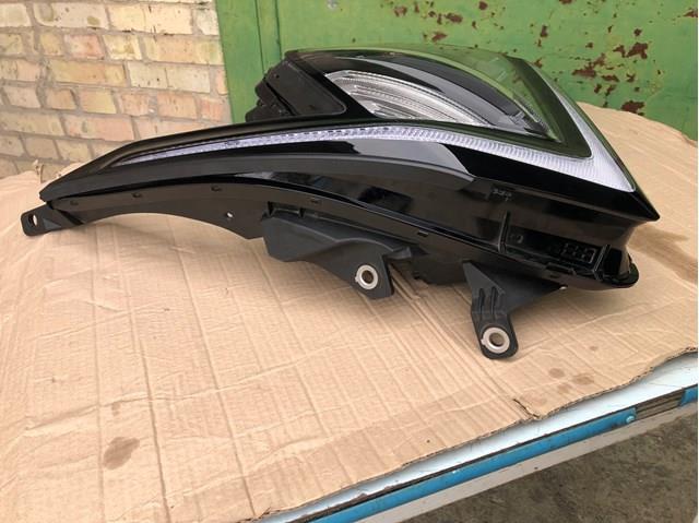 Reflektor lewy Hyundai/Kia 92101R2000