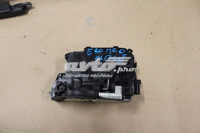 Do koszyka 51217059974 BMW Zamek drzwi przednich prawych