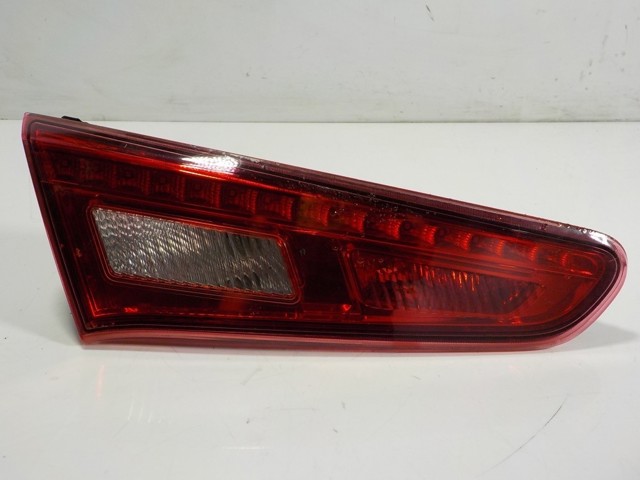 Lampa zespolona tylna lewa wewnętrzna Fiat/Alfa/Lancia 50531133 cena, od 97,43 USD