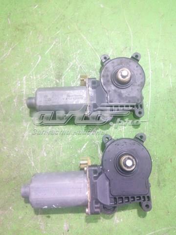 Mechanizm podnoszenia szyby drzwi przednich lewych Mercedes 0130821673