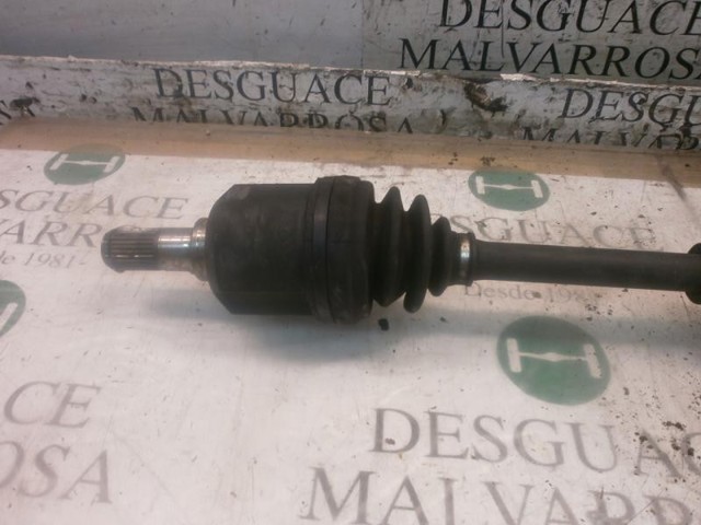 Półoś napędowa przednia prawa KIA Cerato I