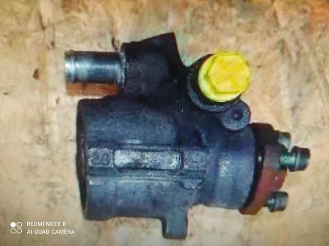 Pompa wspomagania hydraulicznego kierownicy VAG 357422155E