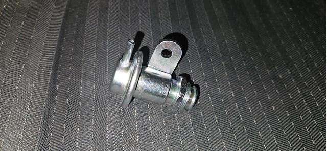 Regulator ciśnienia paliwa w listwie paliwowej Daewoo Nubira I sedana (J10, J15) (1997 - 2001) cena, od 25,88 USD