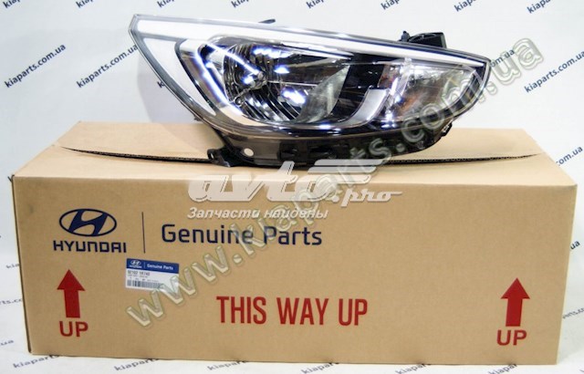 Do koszyka 921021R740 Hyundai/Kia Reflektor prawy