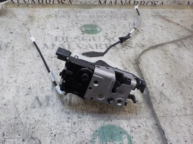 Zamek drzwi przednich prawych Peugeot/Citroen 9812500780 cena, od 40,65 USD