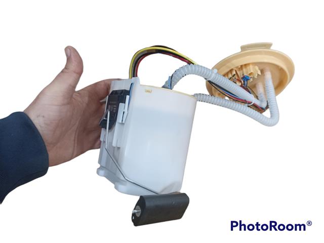 Moduł pompy paliwowej z czujnikiem poziomu paliwa Mercedes A hatchback (W177) (2018 - 2026) cena, od 261,78 USD