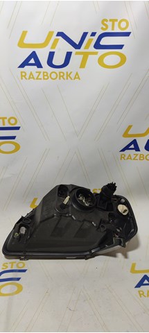 Reflektor prawy Renault (RVI) 8200211006 cena, od 85,40 USD
