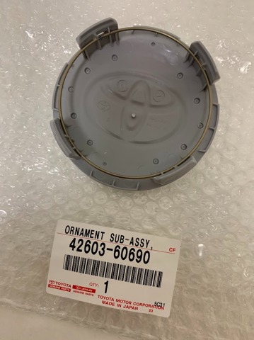 Kołpak do obręczy koła Toyota 4260360690 cena, od 44,31 USD