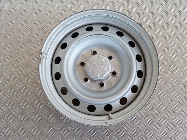  Toyota 4261160B71 cena, od 246,87 USD