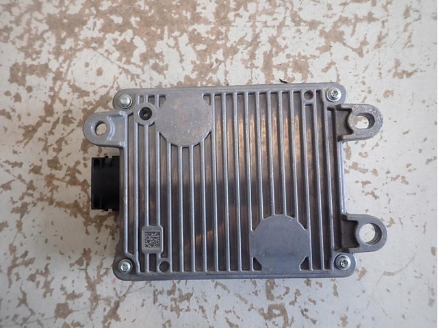 Czujnik Radarowy odległości A0009002839 Mercedes