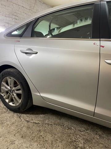 Drzwi tylne prawe 77004C1030 Hyundai/Kia