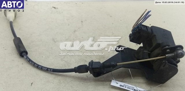  Linka gazu Mercedes E 