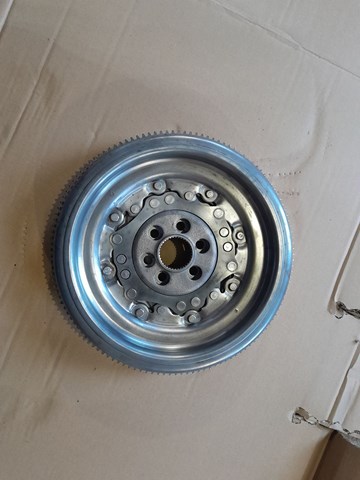 03L105266EG VAG Koło zamachowe silnika