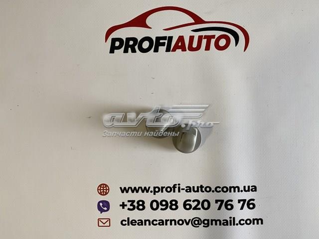  VAG 560857561B