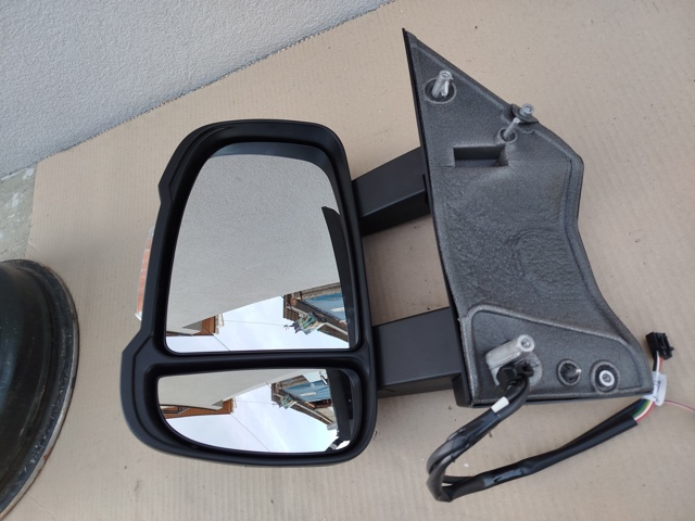 Lusterko wsteczne lewe Peugeot/Citroen 1685330080 cena, od 206,69 USD