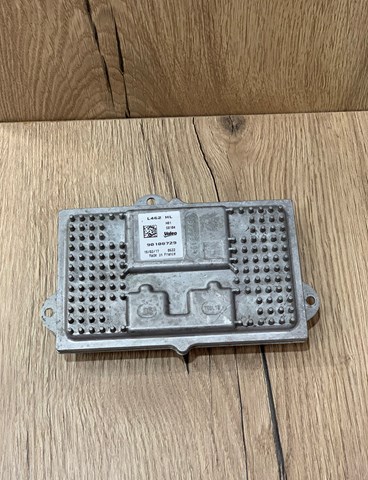  Land Rover 90108729 cena, od 78,43 USD