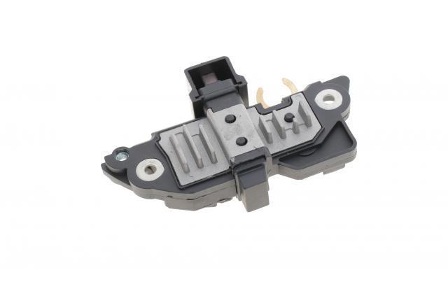 Regulator alternatora (przekaźnik ładowania) Autotechteile 1001580 cena, od 27,65 USD