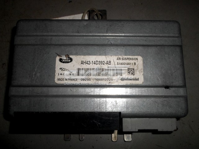 Sterownik zawieszenia pneumatycznego AH4214D392AB Land Rover