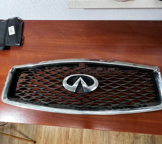 Atrapa chłodnicy Nissan/Infiniti 623106HH0A cena, od 253,61 USD