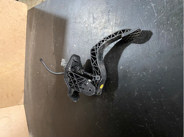  Pedał sprzęgła Seat Ibiza 4