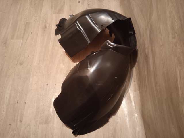 Do koszyka 3235FP1X Polcar Nadkole błotnika przedniego prawe