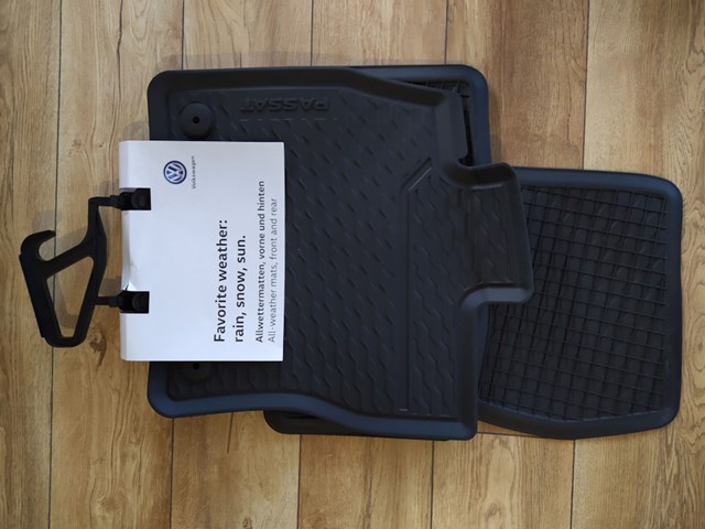 Dywaniki przód+tył, komplet Volkswagen Passat B8 sedana (3G2, CB2) (2014 - 2026) cena, od 184,60 USD