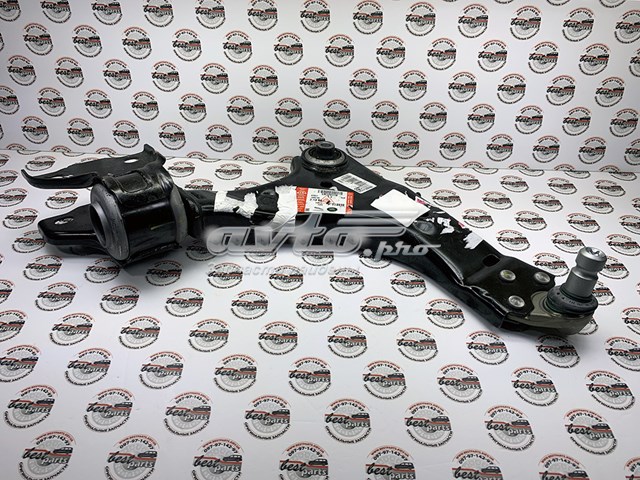 Do koszyka LR086107 Land Rover Wahacz zawieszenia przedniego dolny prawy
