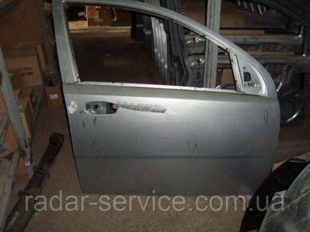 Drzwi przednie prawe Daewoo Lanos sedana (KLAT) (1997 - 2008) cena, od 49,88 USD